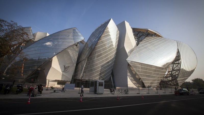 Fondation Louis Vuitton by Frank Gehry