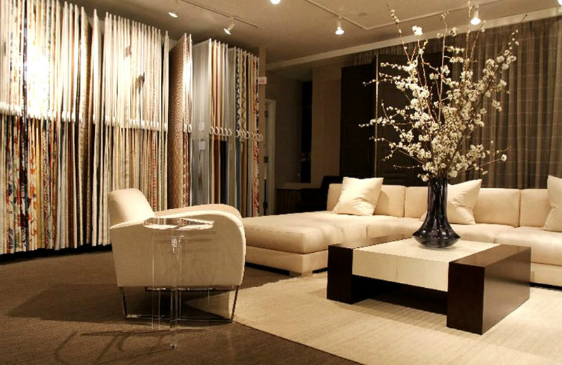 coveted-Tricks-of-the-Retail-Trade-Luxury-Furniture-Retail-Store-Interior-Design-Donghia-Showroom-in-New-York-with-Focal-Chair