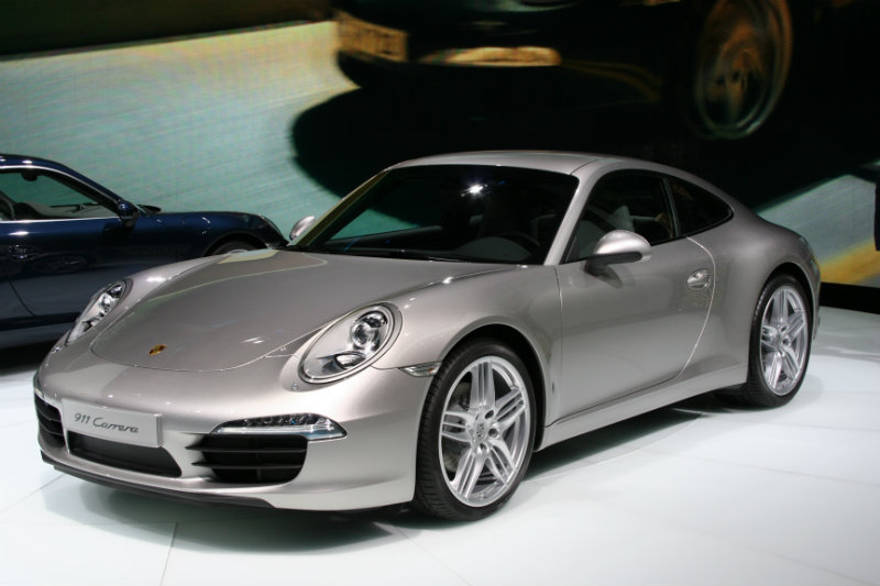 coveted-Sports-Car-Porsche-Porsche_991_silver_IAA