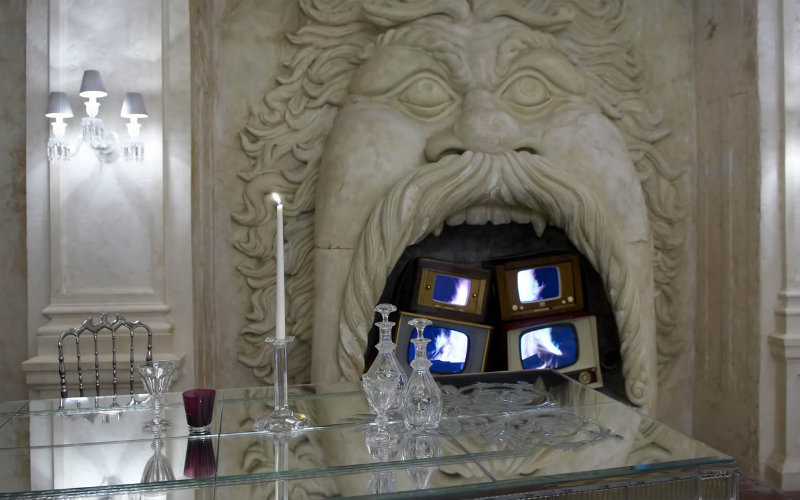 Maison Baccarat in Moscow