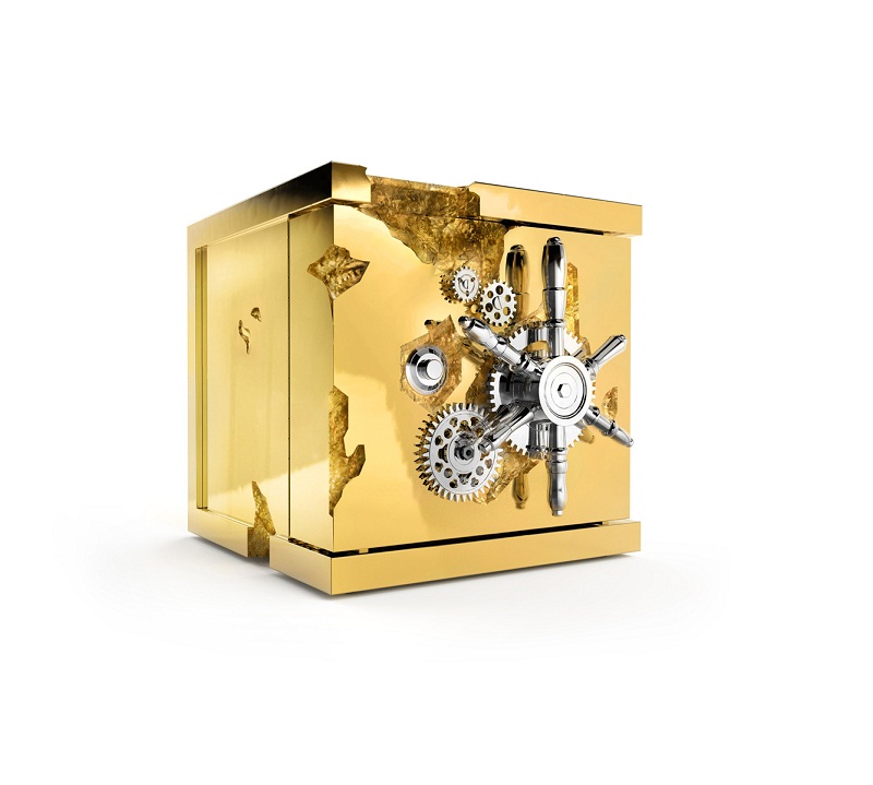 The Perfect Gift Guide for Luxury Men ➤To see more Coveted articles visit us at http://covetedition.com/ #covetedmagazine #luxuryinteriordesign #luxurylifestyle @CovetedMagazine