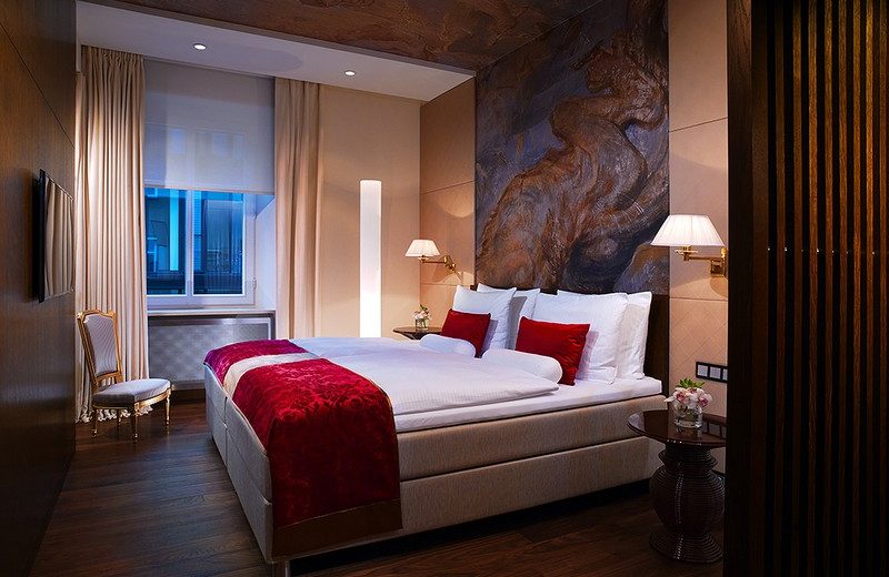 Be Memerised by the Impeccable Service of Hotel Vier Jahreszeiten 6