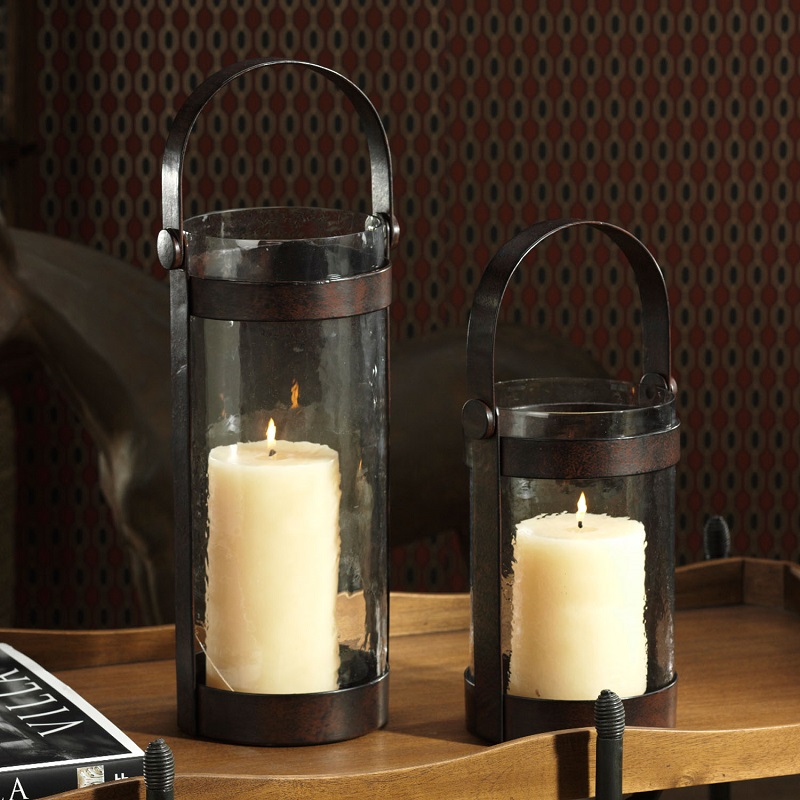 Be Inspired By The Most Coveted Luxury Halloween Decor Ideas ➤ To see more news about Luxury Design visit us at http://covetedition.com/ #interiordesign #homedecor #luxurybrand @BathroomsLuxury @bocadolobo @delightfulll @brabbu @essentialhomeeu @circudesign @mvalentinabath @luxxu @covethouse_
