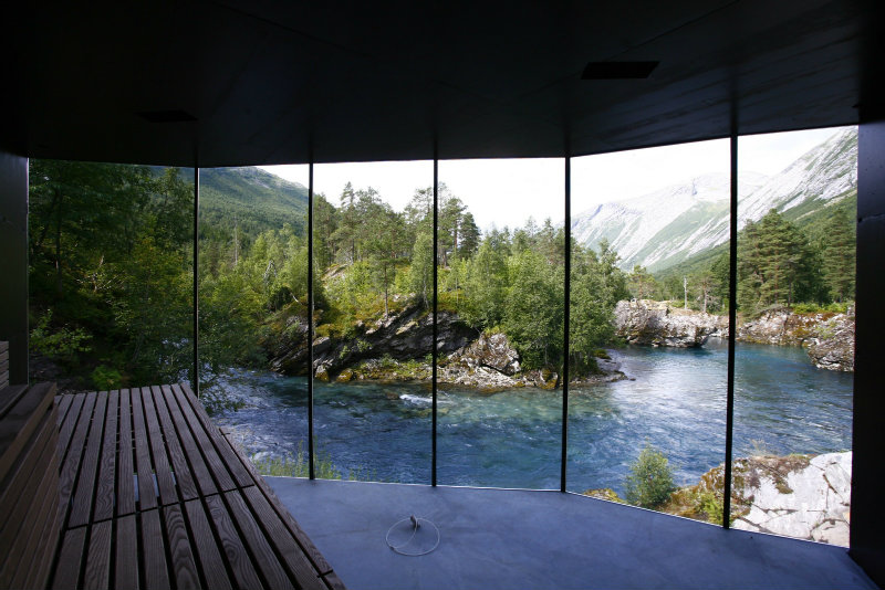 Where's Located The Luxurious Mansion From Ex-Machina
