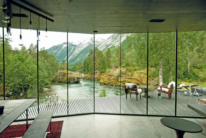Where's Located The Luxurious Mansion From Ex-Machina