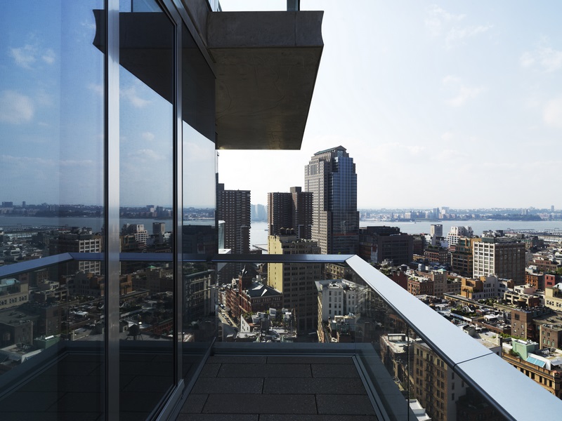 New York Embezzled with Dada's Custom-Made Kitchens and Baths Designs. To see more news about bespoke kitchens and baths, subscribe our newsletter right now! #dada #moltenigroup #56leonardstreet #dadacontract #herzoganddemeuron #alexicogroup #newyork #kitchendecor #bathroomdecor #luxurybrands