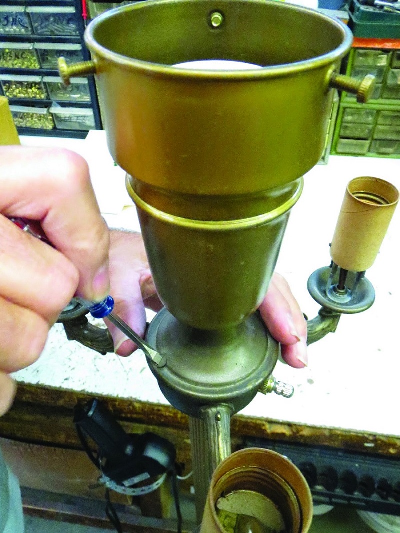 Inspirations: How to Clean Mid-Century Lamps Like a Pro. To see more news about mid-century lighting and furniture, subscribe our newsletter right now! Mid-Century Modern Lamps, Mid-Century Lighting, Mid-Century Modern Décor, Lighting Fixtures, Lamps Cleanse, Cleaning Tips, DelightFULL