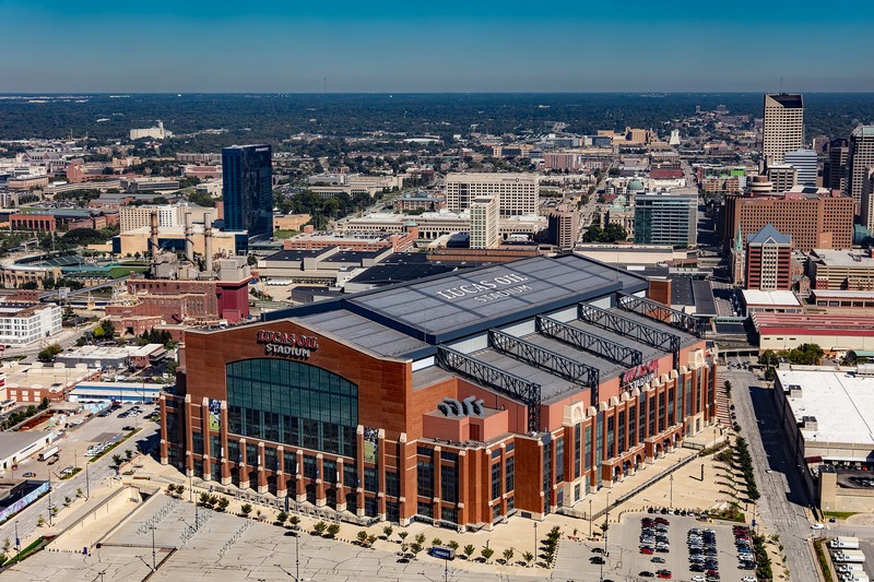 Remember the Super Bowl Stadiums of the 2010s. To see more news about architecture, subscribe our newsletter right now! #superbowl #superbowlstadiums #footballstadiums #sportsstadiums #superbowllii #mercedesbenzstadium #usbankstadium #nrgstadium #levisstadium