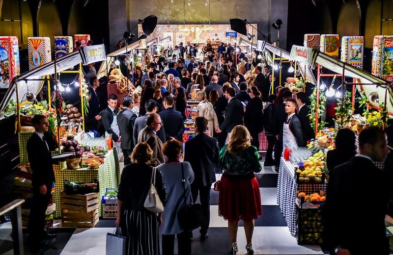 Dolce&Gabbana x Smeg Join Forces to Create Amazing Domestic Appliances 3