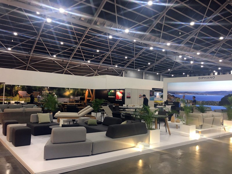 Revisit the Amazing International Furniture Fair Singapore 2018. To see more news about design events, subscribe our newsletter right now! #internationalfurniturefairsingapore2018 #internationalfurniturefairsingapore #iffs #iffs2018 #asiandesign #designevents #furnituretradefairs