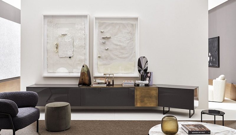 News & Trends Announced by Meridiani at Salone del Mobile 2018 ➤ #covetedmagazine #luxurymagazine #luxuryliving #interiordesign #homedecor #milandesignweek2018 #salonedelmobile2018 #isaloni2018 ➤ www.covetedition.com ➤ @covetedmagazine @bocadolobo @delightfulll @brabbu @essentialhomeeu @circudesign @mvalentinabath @luxxu @covethouse_ @rug_society @pullcast_jewelryhardware @bybrabbucontract