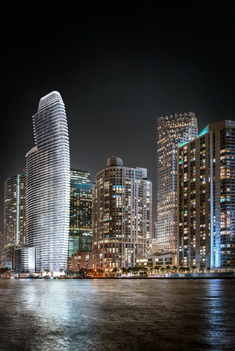The Towering Aston Martin Residences in Miami Set to Be Built by 2021-1