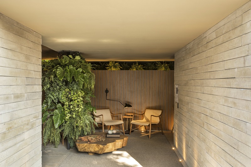 Best Design Projects: Restaurant Tartuferia San Paolo By MF Arquitetos ➤ #covetedmagazine #luxurymagazine #luxuryliving #interiordesign #homedecor #milandesignweek2019 #salonedelmobile2019 #isaloni2019 #maisonetobjet ➤ www.covetedition.com ➤ @covetedmagazine @bocadolobo @delightfulll @brabbu @essentialhomeeu @circudesign @mvalentinabath @luxxu @covethouse_ @rug_society @pullcast_jewelryhardware @bybrabbucontract