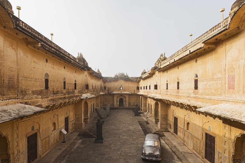 Inside India's First Sculpture Park Set in an 18th-Century Fortress