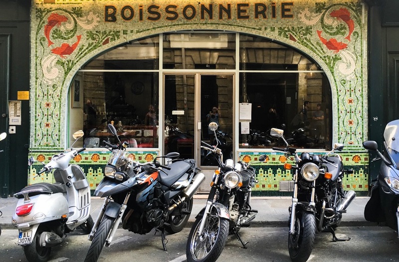 An Enchanting Way to See Paris For Maison Et Objet September 2018 ➤ #covetedmagazine #maisonetobjet2018 #parisdesignweek2018 #maisonetobjetseptember2018 ➤ www.covetedition.com ➤ @covetedmagazine @bocadolobo @delightfulll @brabbu @essentialhomeeu @circudesign @mvalentinabath @luxxu @covethouse_ @rug_society @pullcast_jewelryhardware @bybrabbucontract