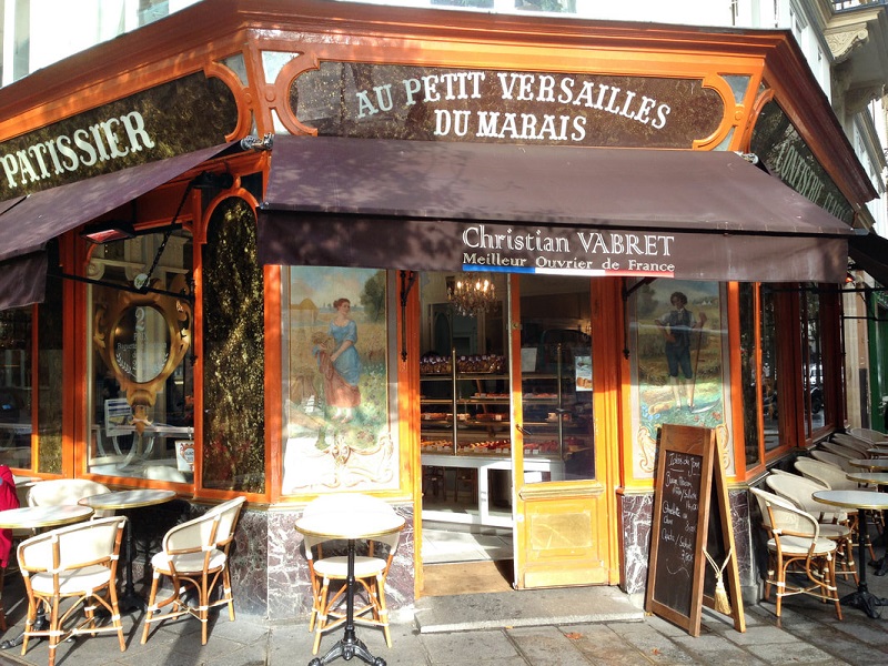 An Enchanting Way to See Paris For Maison Et Objet September 2018 ➤ #covetedmagazine #maisonetobjet2018 #parisdesignweek2018 #maisonetobjetseptember2018 ➤ www.covetedition.com ➤ @covetedmagazine @bocadolobo @delightfulll @brabbu @essentialhomeeu @circudesign @mvalentinabath @luxxu @covethouse_ @rug_society @pullcast_jewelryhardware @bybrabbucontract