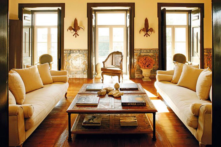 Celebrate Madonna 60th Birthday In Her 18th Century Palace in Lisbon ➤ #covetedmagazine #thequeenofpop ##Happy60th #MadonnaAt60 #luxuryhotel ➤ www.covetedition.com ➤ @covetedmagazine @bocadolobo @delightfulll @brabbu @essentialhomeeu @circudesign @mvalentinabath @luxxu @covethouse_ @rug_society @pullcast_jewelryhardware @bybrabbucontract
