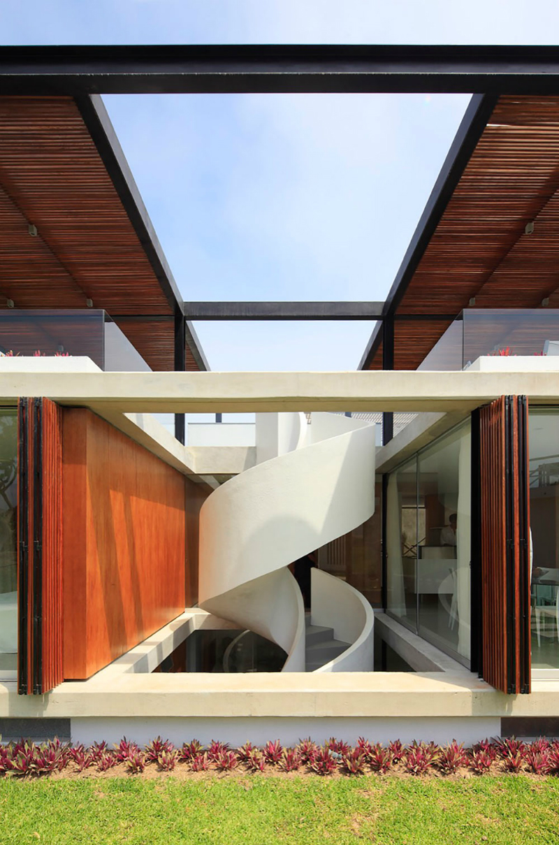 10 Contemporary Luxury Staircases to Upgrade Your Space