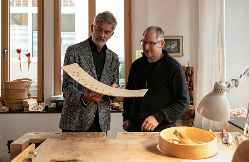 Homo Faber, An Exciting Encounter with Creativity and Craftsmanship ➤ #covetedmagazine #interiordesign #homedecor #inspirations #homofaber #contemporarycraftsmanship #europeancraftsmanship #craftsmanship ➤ www.covetedition.com ➤ @covetedmagazine @bocadolobo @delightfulll @brabbu @essentialhomeeu @circudesign @mvalentinabath @luxxu @covethouse_ @rug_society @pullcast_jewelryhardware @bybrabbucontract