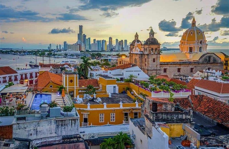 Luxury Travel Guide: The 10 Most Beautiful Places to Visit this Fall ➤ #covetedmagazine #interiordesign #homedecor #luxurytravelguide #luxurytravel #secretsfromportugal ➤ www.covetedition.com ➤ @covetedmagazine @bocadolobo @delightfulll @brabbu @essentialhomeeu @circudesign @mvalentinabath @luxxu @covethouse_ @rug_society @pullcast_jewelryhardware @bybrabbucontract Luxury Travel Guide