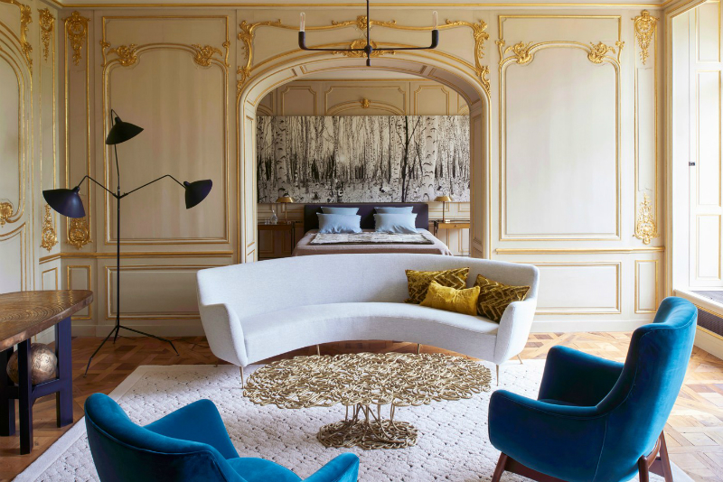 A 16th-Century French Château Updated With A Mid-Century Twist 