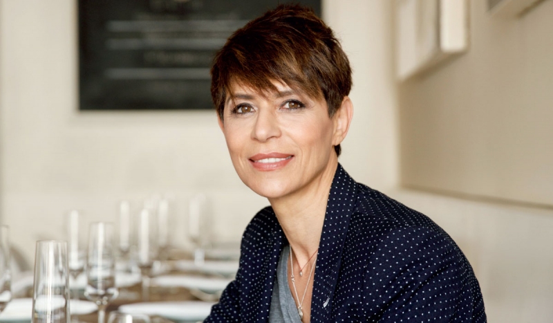 Dominique Crenn Is The First Woman Awarded 3 Michelin Stars