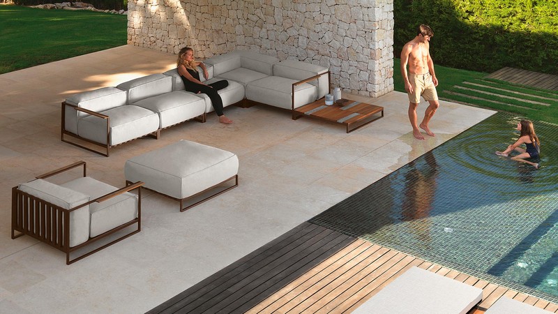 Luxury Outdoor Furniture Shines At, Luxury Outdoor Furniture Brands