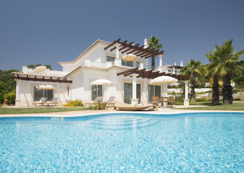 Vila Vita Hotel: Luxury, Elegant and Secluded Getaway in the Algarve   Vila Vita Hotel: Luxury, Elegant and Secluded Getaway in the Algarve Villa Atlantico pool a