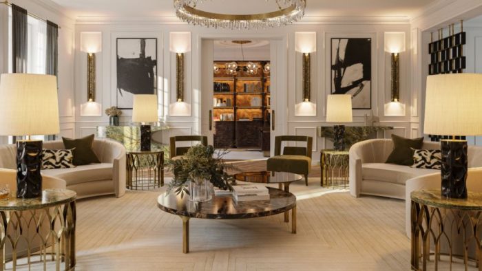 The Eternel Parisian Apartment: Mixing Classic and Contemporary Design