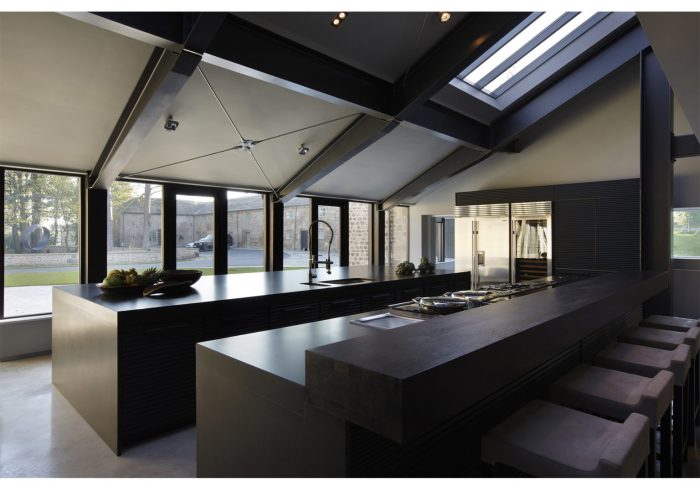 The Amazing British Style of Fiona Barratt!