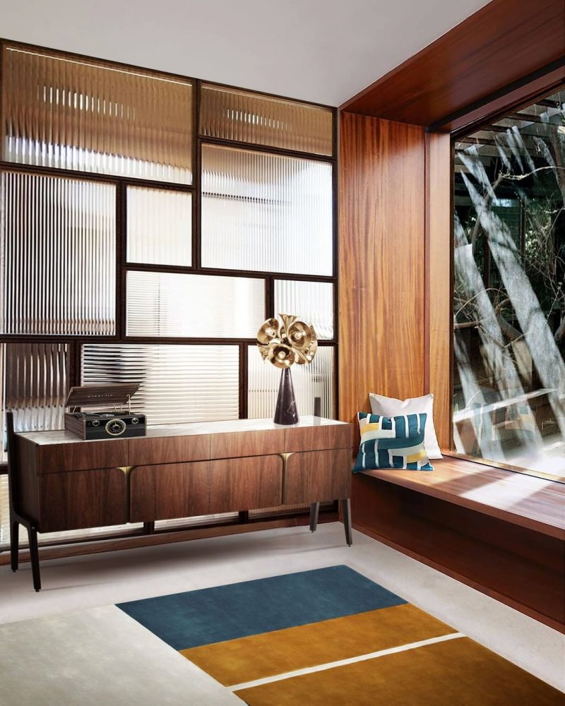 Hall Ideas To Give Your Guests A Warm Welcome 