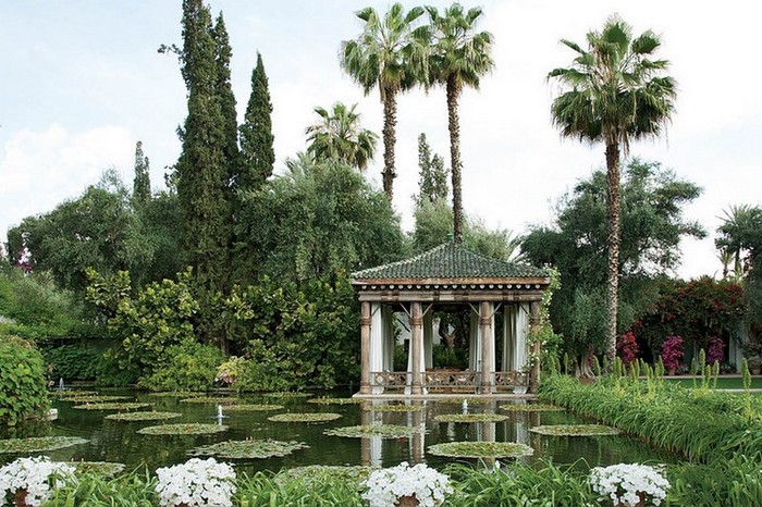 MADISON COX ASSOCIATES: STUNNINGLY ORIGINAL GARDENS AROUND THE GLOBE