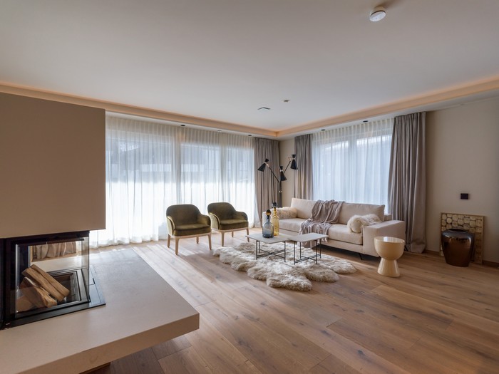 MINIMALIST RESIDENTIAL PROJECT BY APRIL UND BONNIE STUDIO