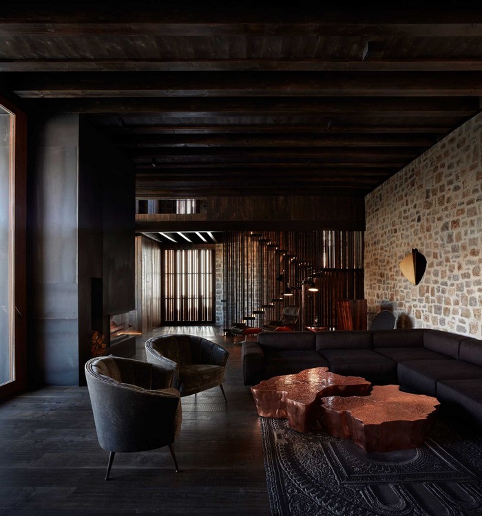 Project by Ramon Esteve: A Traditional Iberian House with a Modern Approach